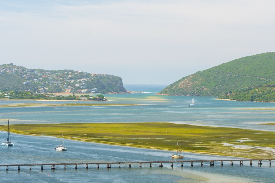 5 Bedroom Property for Sale in Paradise Western Cape